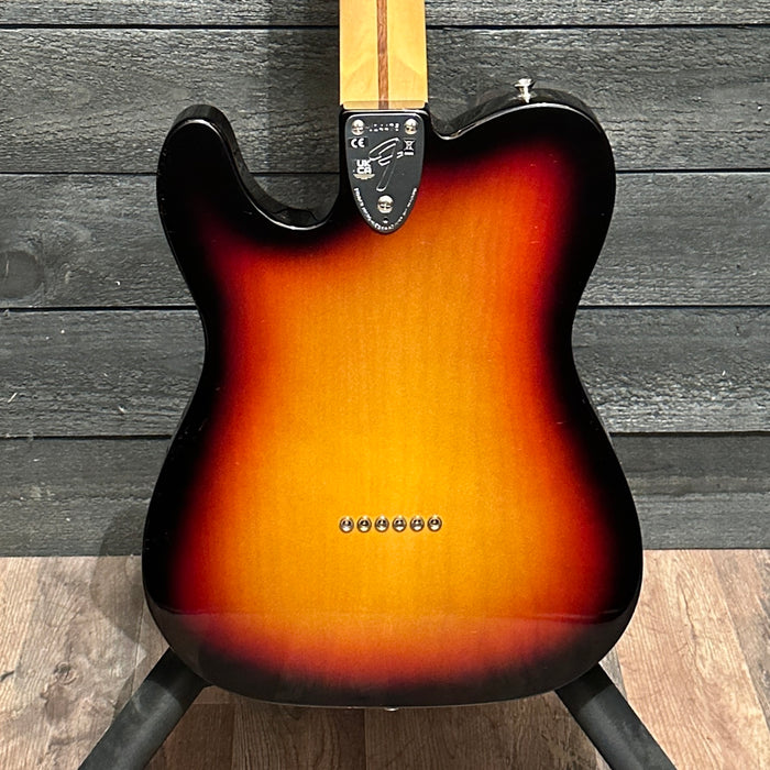 Fender American Vintage II 1972 Telecaster Thinline Electric Guitar - Sunburst