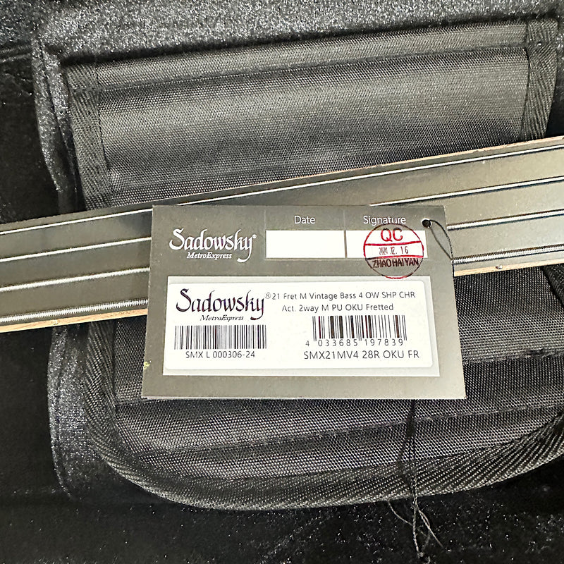 Sadowsky MetroExpress 21-Fret 4 String Vintage M Morado Board Electric Bass Guitar - White