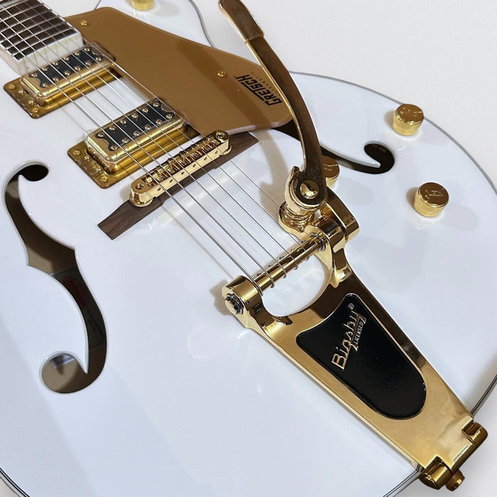 Gretsch G5422TG Electromatic Classic Hollowbody Double-Cut With Bigsby Electric Guitar - Snow Crest White