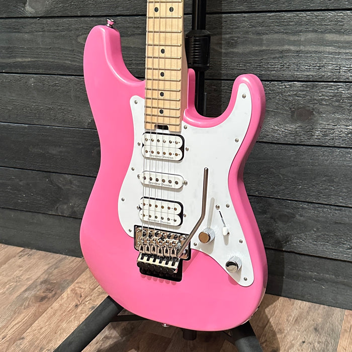 Charvel Pro-Mod So-Cal Style 1 HSH FR M Electric Guitar - Pink