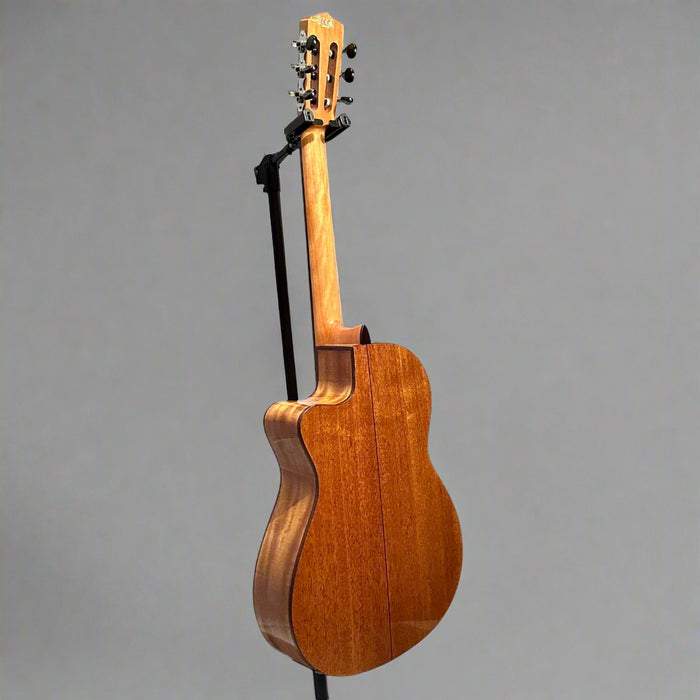 Córdoba Fusion 5 Nylon String Classical Acoustic Electric Guitar - Natural