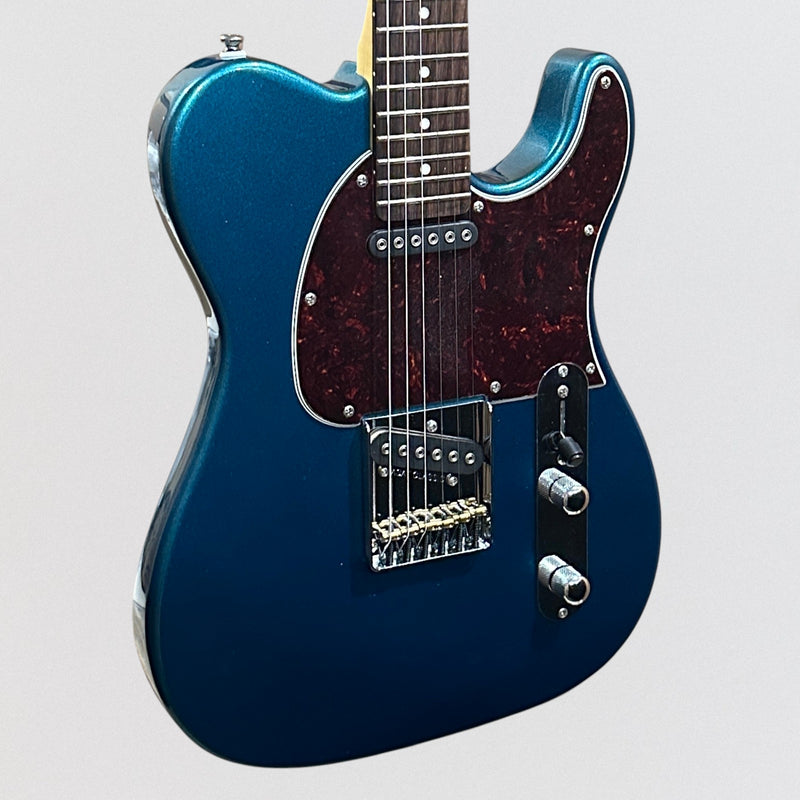 G&L ASAT Classic Electric Guitar - Emerald Blue