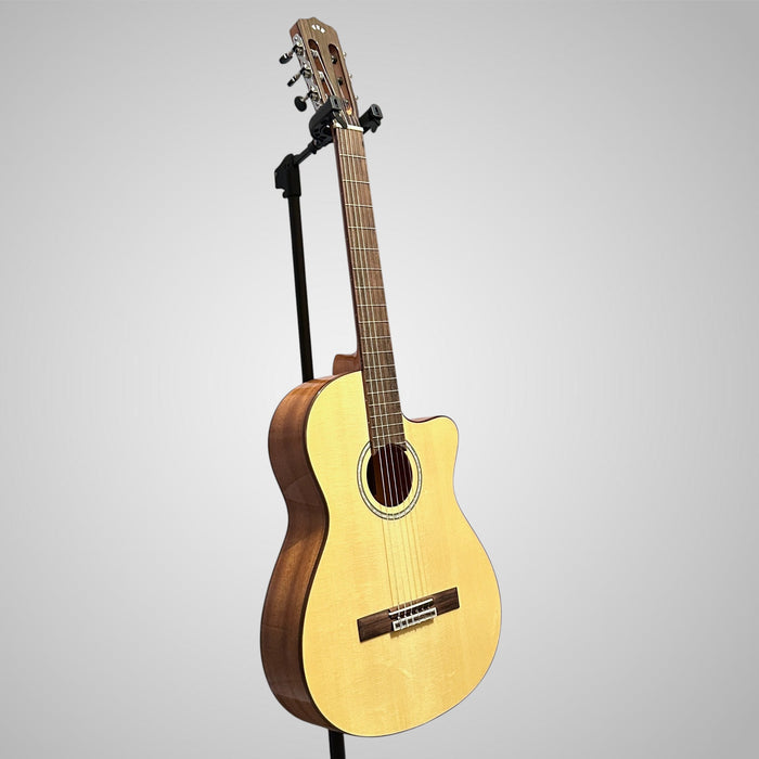 Córdoba Fusion 5 Nylon String Classical Acoustic Electric Guitar - Natural