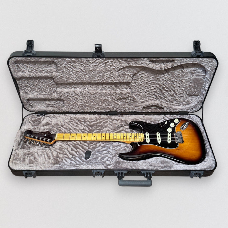 Fender American Ultra Luxe Stratocaster USA Electric Guitar - Sunburst