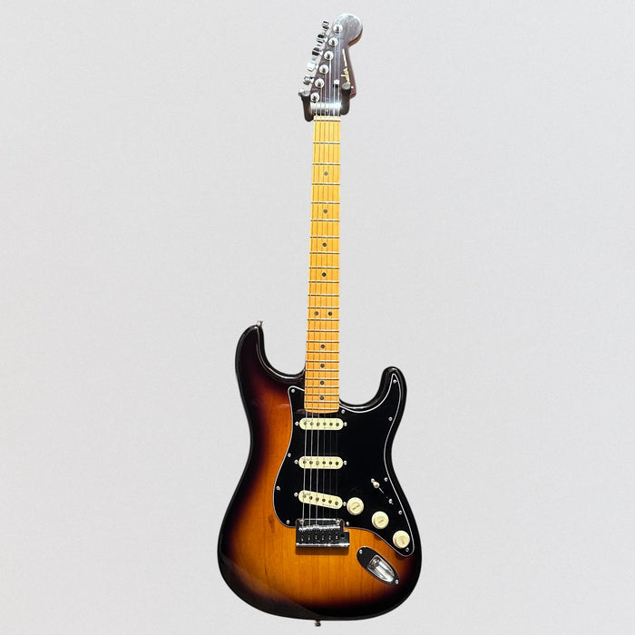 Fender American Ultra Luxe Stratocaster USA Electric Guitar - Sunburst