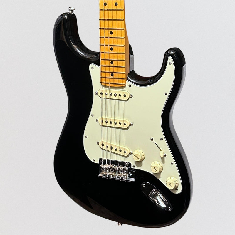 Fender American Pro II Stratocaster USA Electric Guitar 2025 - Black