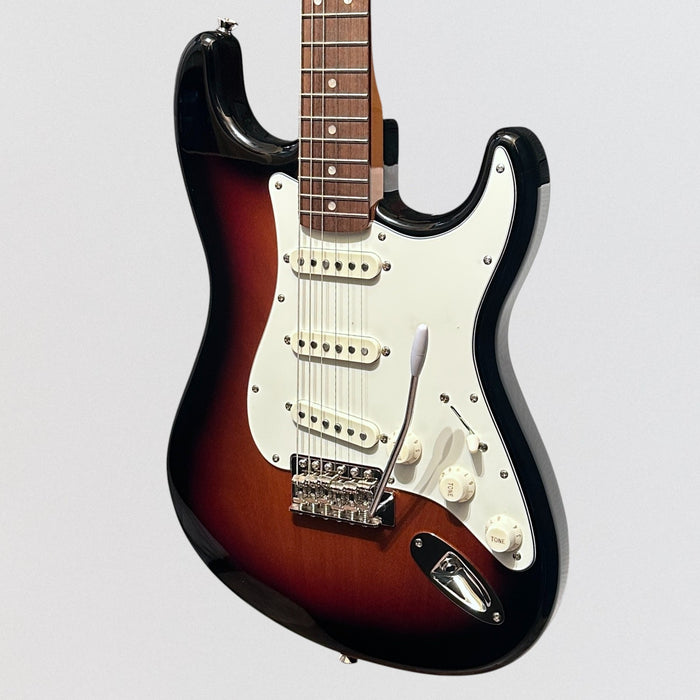 Fender Squier Classic Vibe '60s Stratocaster Electric Guitar - Sunburst