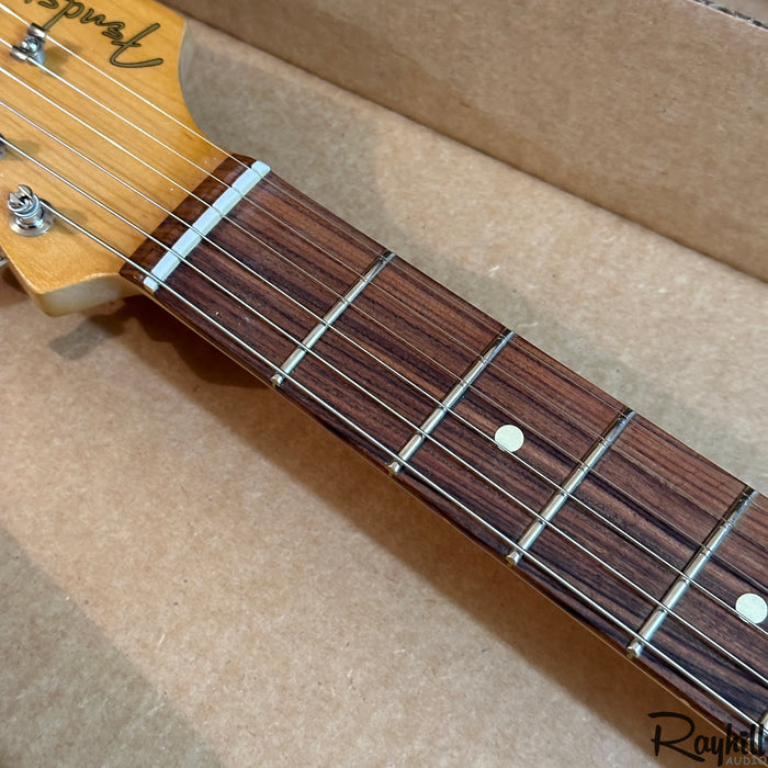 Fender Vintera '60s Stratocaster MIM Electric Guitar