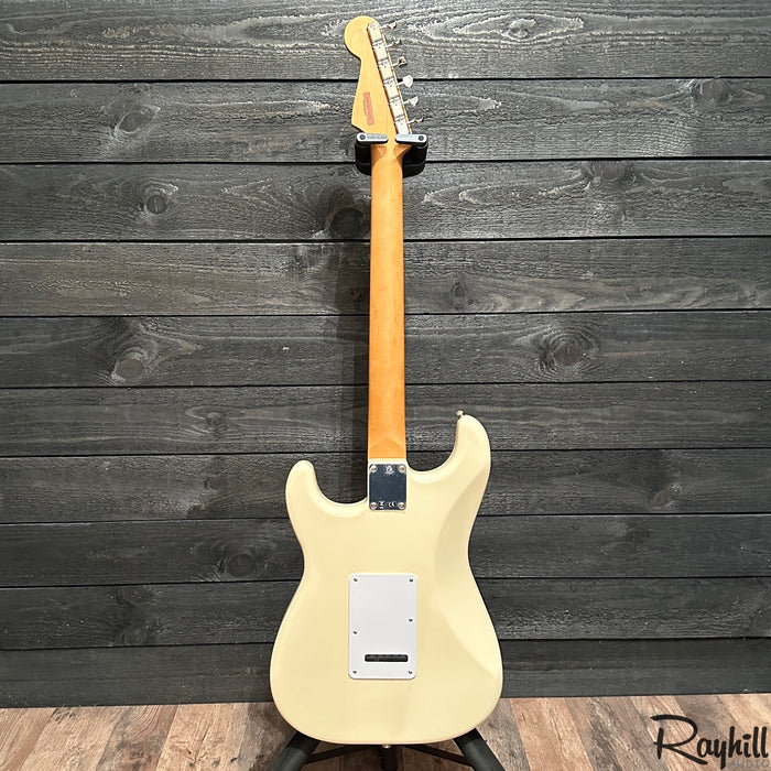 Fender Vintera '60s Stratocaster Modified MIM Electric Guitar