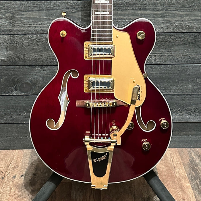 Gretsch G5422TG Electromatic Classic Hollow Body Double-Cut with Bigsby Electric Guitar - Walnut Stain