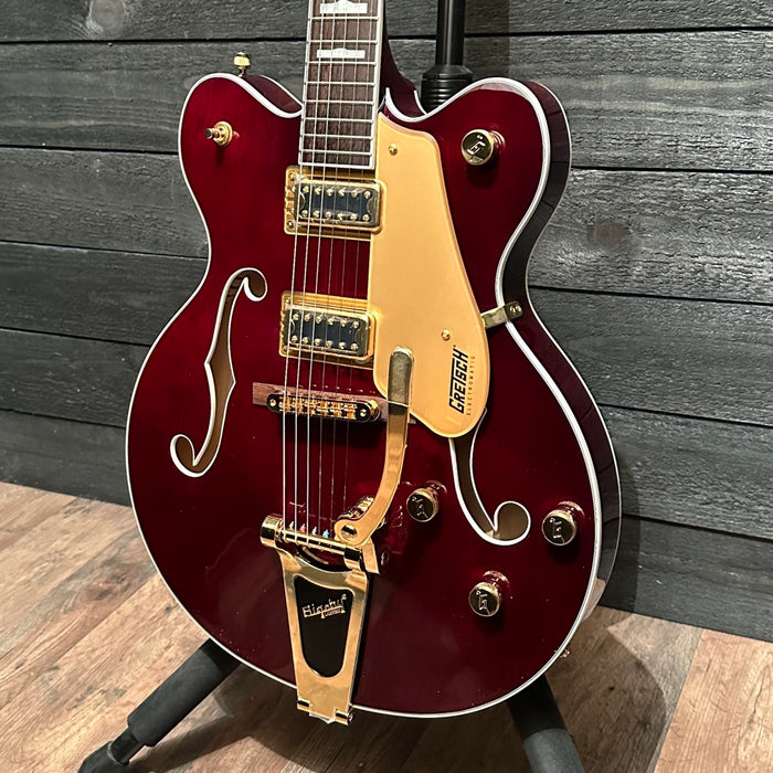 Gretsch G5422TG Electromatic Classic Hollow Body Double-Cut with Bigsby Electric Guitar - Walnut Stain