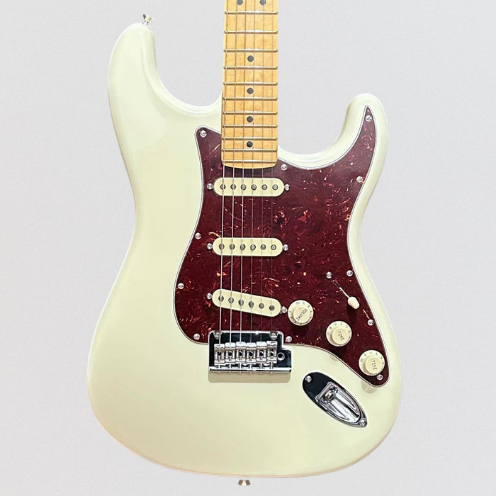 Fender American Professional II Stratocaster USA Electric Guitar 2022 - White