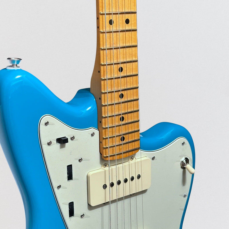 Fender American Professional II Jazzmaster Electric Guitar 2024 - Miami Blue