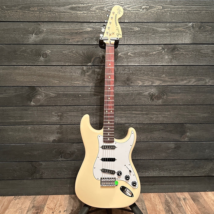Fender Ritchie Blackmore Stratocaster MIM White Electric Guitar