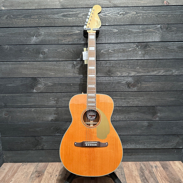 Fender California Vintage Malibu Concert Acoustic Electric Guitar w/ Case - Aged Natural