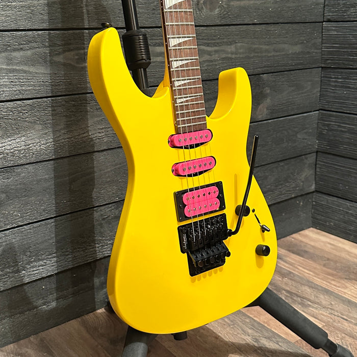 Jackson DK3XR HSS Dinky Electric Guitar - Yellow