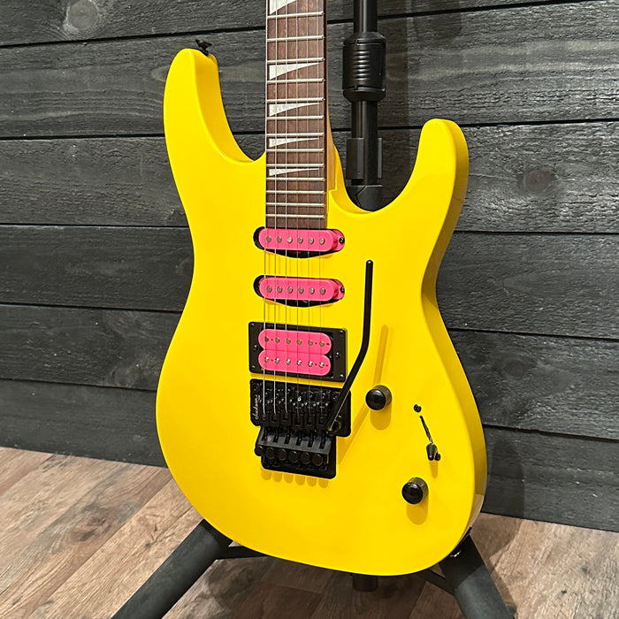 Jackson DK3XR HSS Dinky Electric Guitar - Yellow