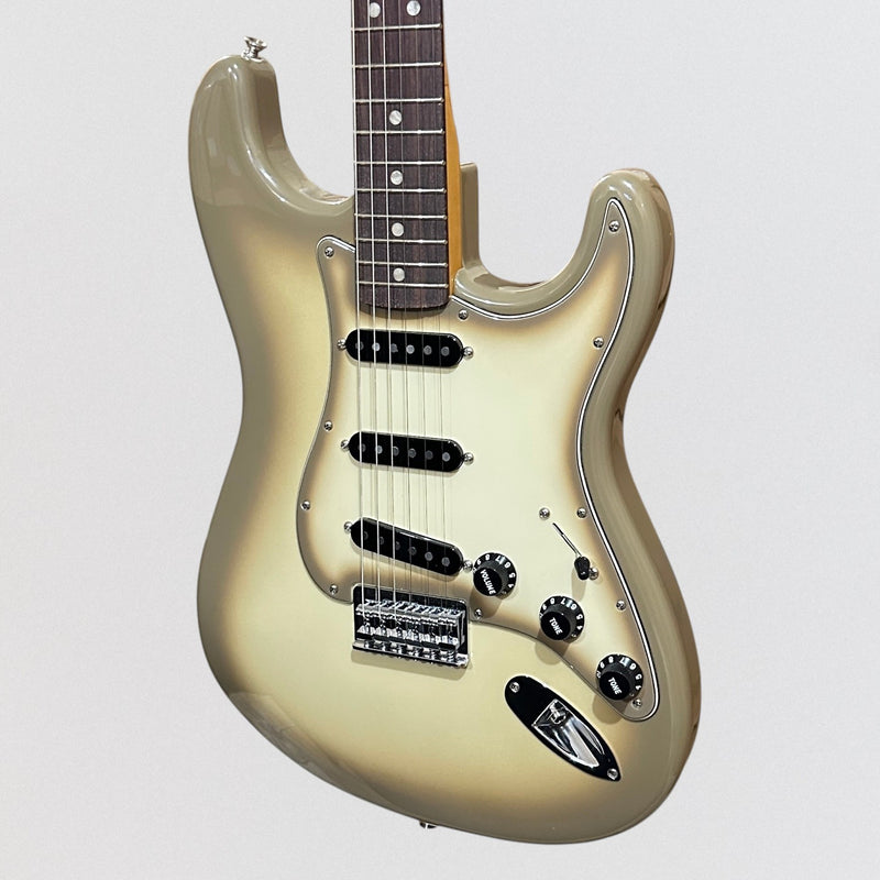 Fender 70th Anniversary Vintera II Antigua Stratocaster Electric Guitar 2024 - Antigua