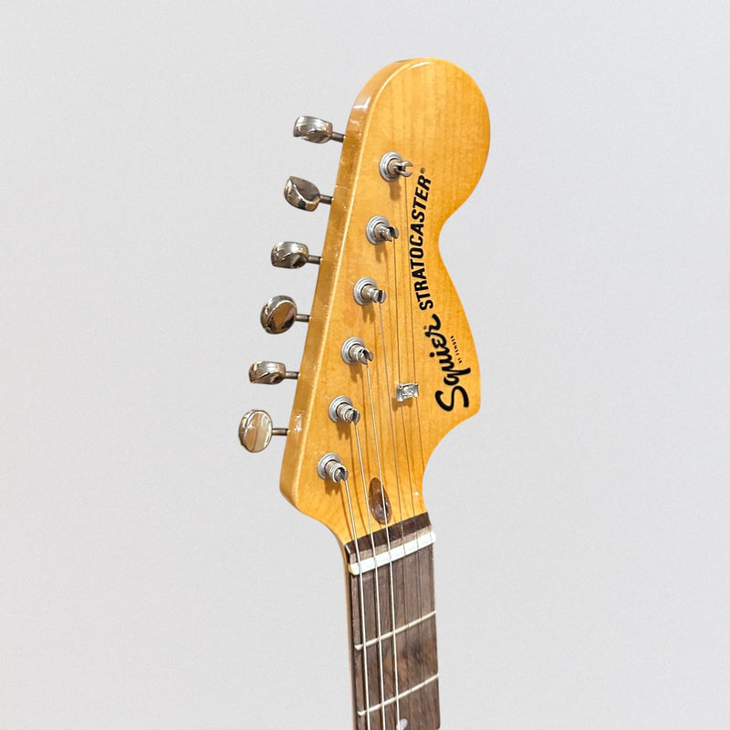 Fender Squier Classic Vibe '70s Stratocaster HSS Electric Guitar - Walnut