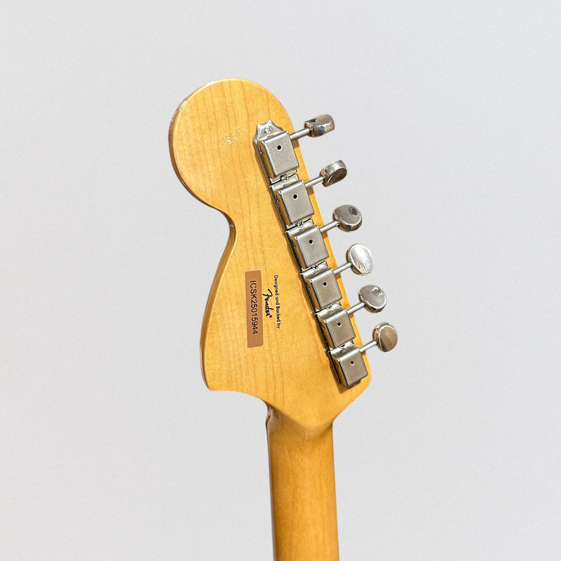 Fender Squier Classic Vibe '70s Stratocaster HSS Electric Guitar - Walnut