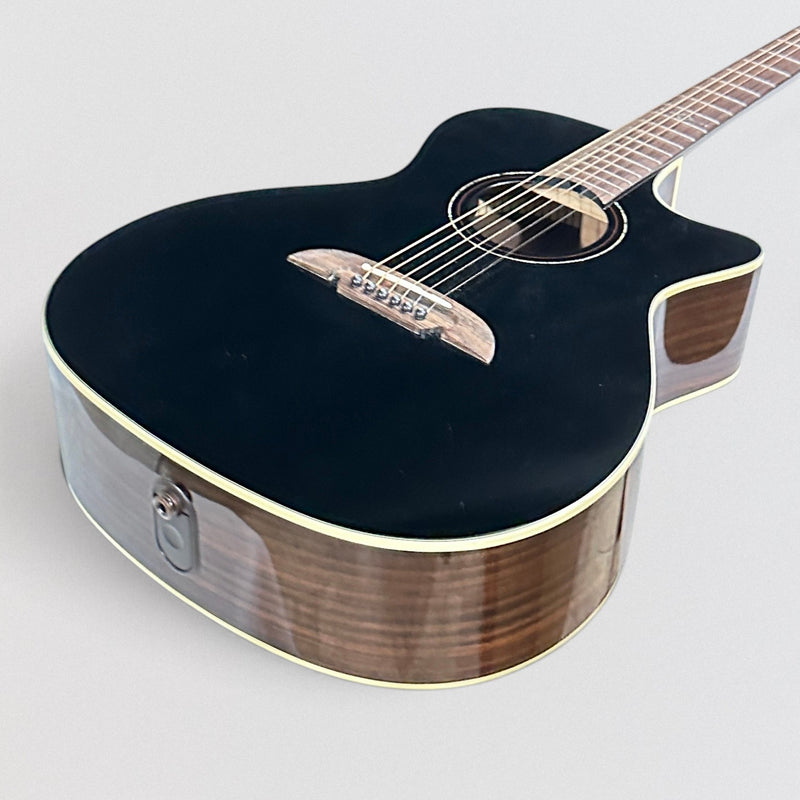 Alvarez AG70CE Grand Auditorium Acoustic-Electric Guitar - Black