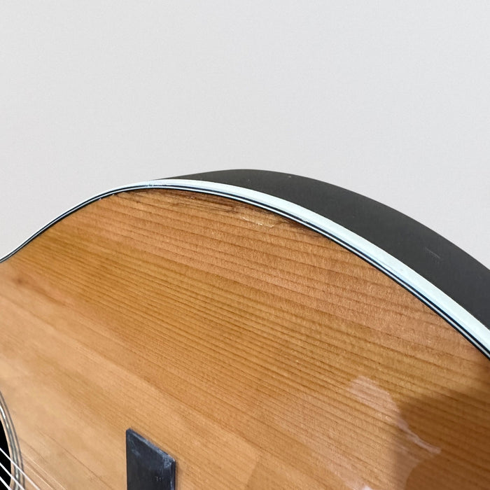 Ovation CS24C Celebrity Traditional Mid-Depth Nylon-String Classical Acoustic Electric Guitar - Natural