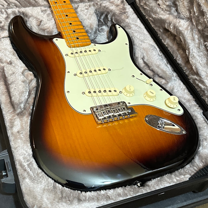 Fender American Professional II Stratocaster USA Electric Guitar - Sunburst