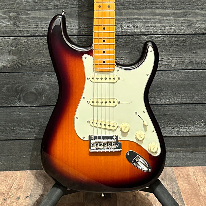 Fender American Professional II Stratocaster USA Electric Guitar - Sunburst