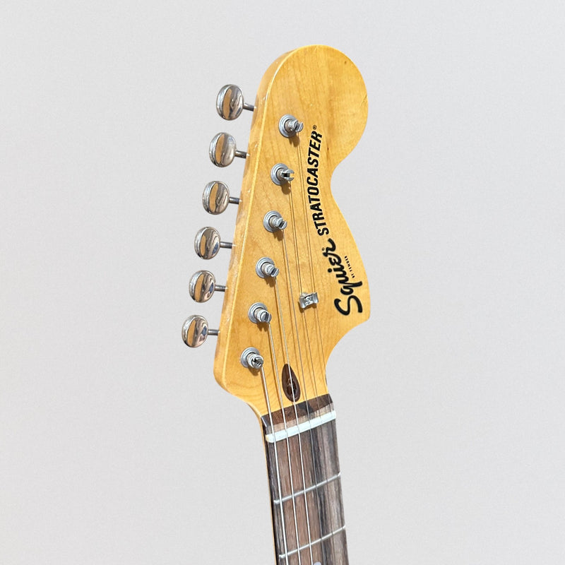 Fender Squier Classic Vibe '70s Stratocaster HSS Electric Guitar - Walnut