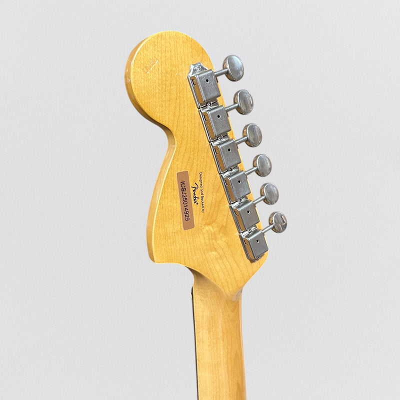 Fender Squier Classic Vibe '70s Stratocaster HSS Electric Guitar - Walnut