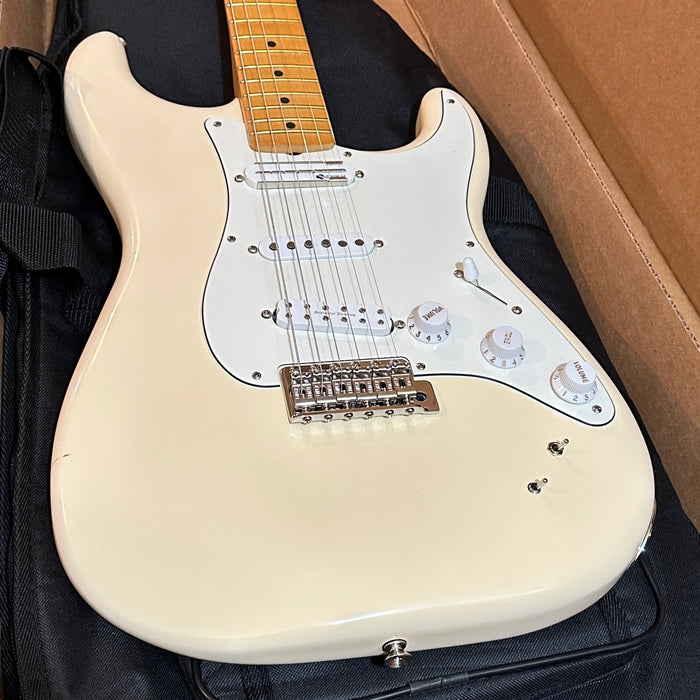 Fender Ed O'Brien EOB Sustainer Stratocaster Electric Guitar - White