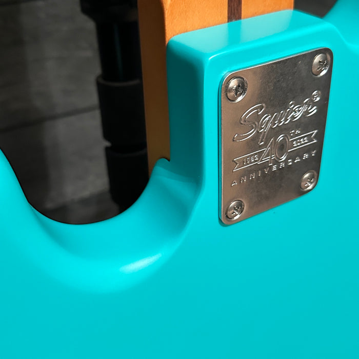 Fender Squier 40th Anniversary Jazz Bass Vintage Edition 4-String Electric Bass Guitar Satin Sea Foam Green
