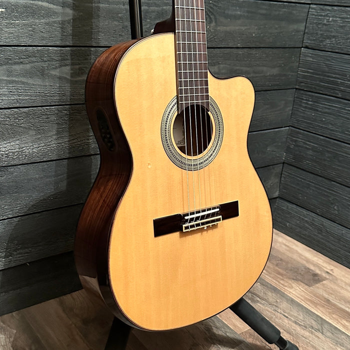 Alvarez AC70Hce Armrest Nylon String Classical Acoustic Electric Guitar