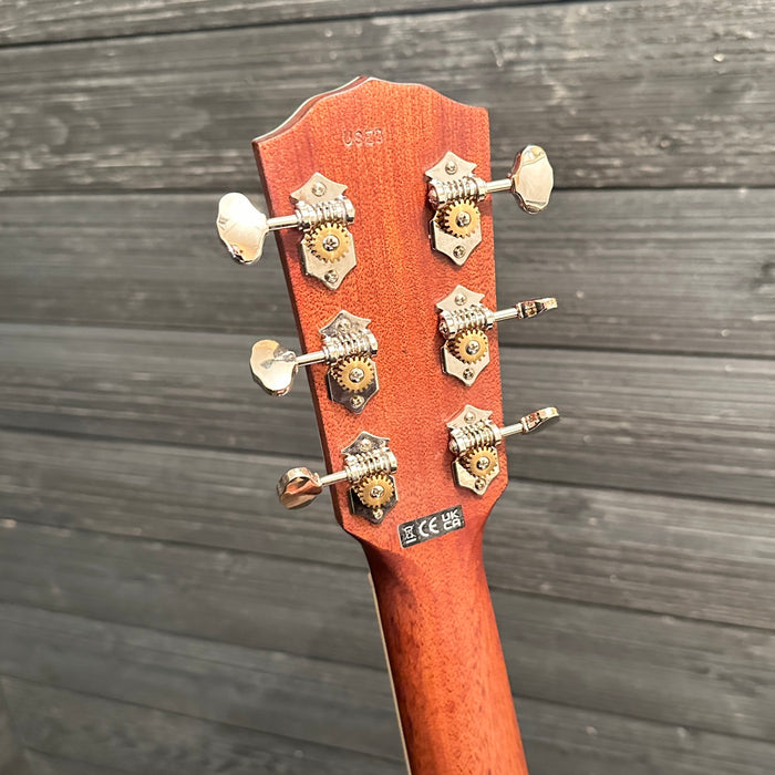 Fender Paramount PS-220E Parlor Acoustic-Electric Guitar w/ Case
