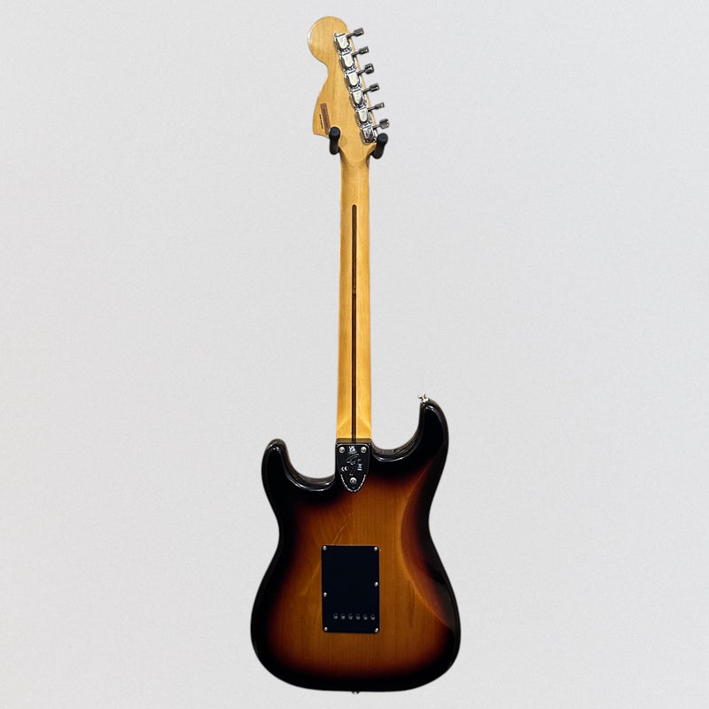 Fender Vintera II 70's Stratocaster Electric Guitar - Sunburst
