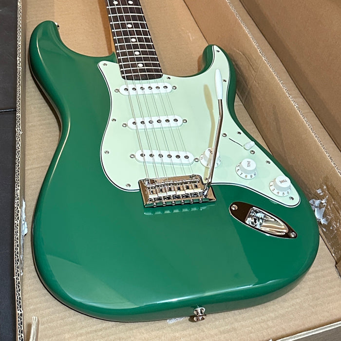 Fender Limited Edition Player II Stratocaster Electric Guitar - Forest Green