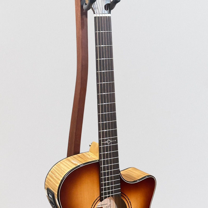 Alvarez AEG800CE Grand Auditorium Acoustic Electric Guitar - Shadow Burst