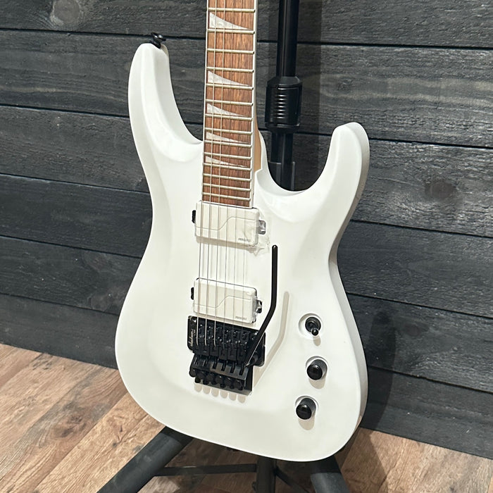 Jackson DK DKAR-M EXTR Fishman Fluence Electric Guitar - White