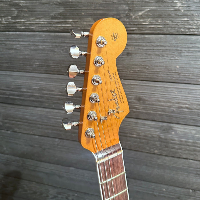 Fender Kurt Cobain Jaguar Electric Guitar 2025 - Sunburst