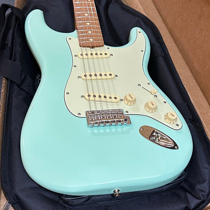 Fender Vintera ‘60s Stratocaster Electric Guitar - Sea Foam Green