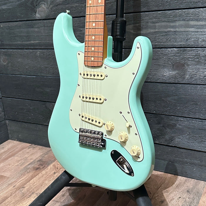 Fender Vintera ‘60s Stratocaster Electric Guitar - Sea Foam Green