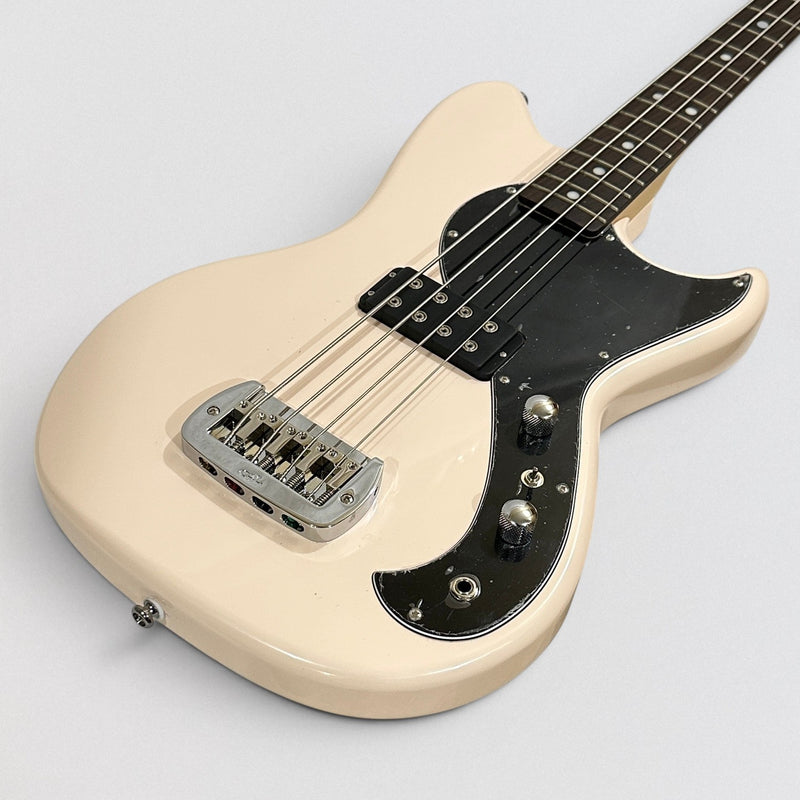 G&L Tribute Series Fallout 4 String Short Scale Electric Bass Guitar - Olympic White