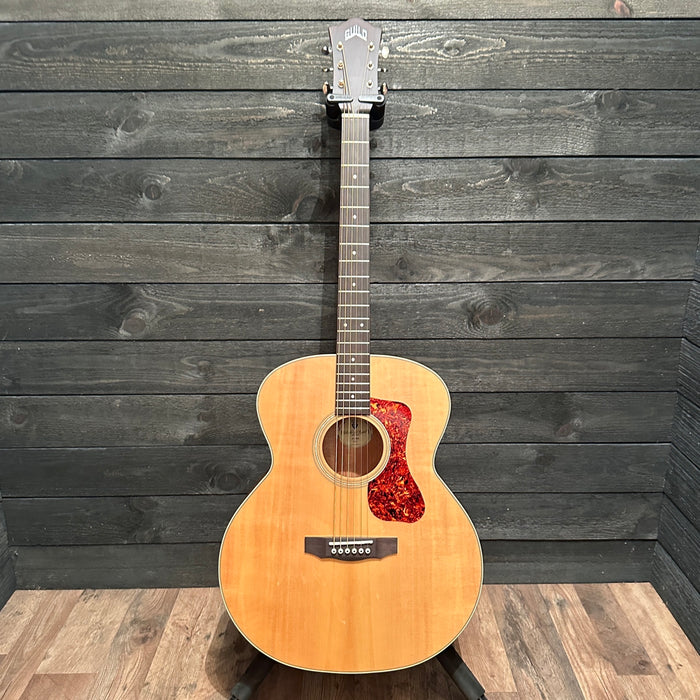 Guild BT-240E Baritone Jumbo Acoustic Electric Guitar - Natural