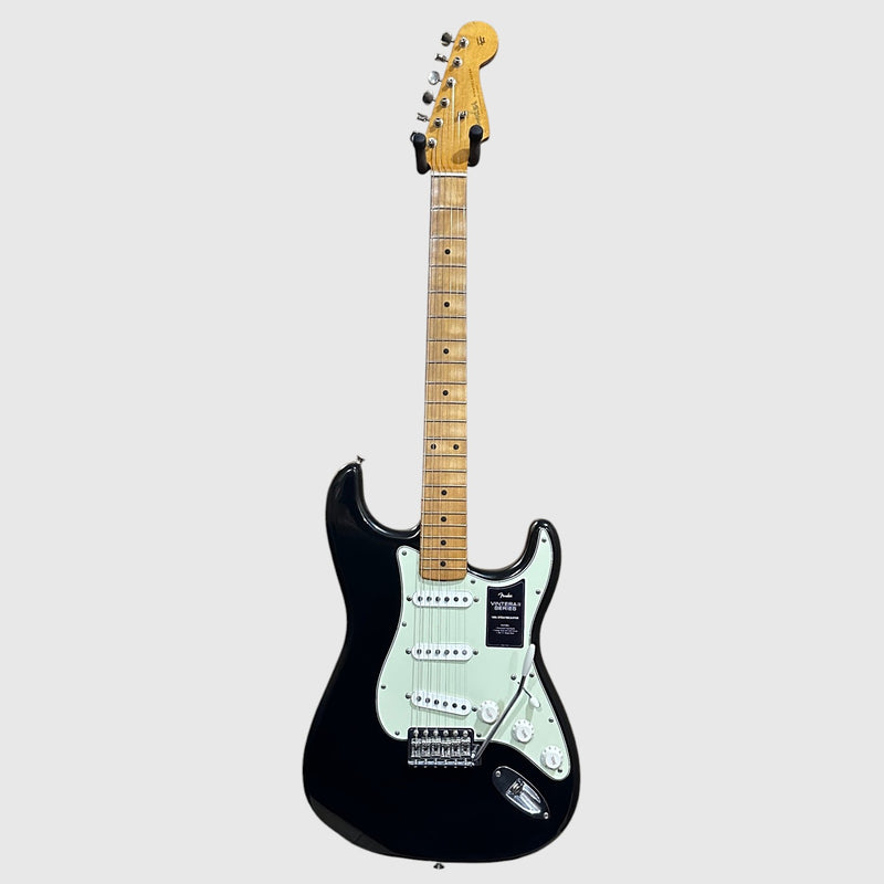 Fender Limited Edition Vintera II Road Worn '60s Stratocaster Electric Guitar 2025 - Black