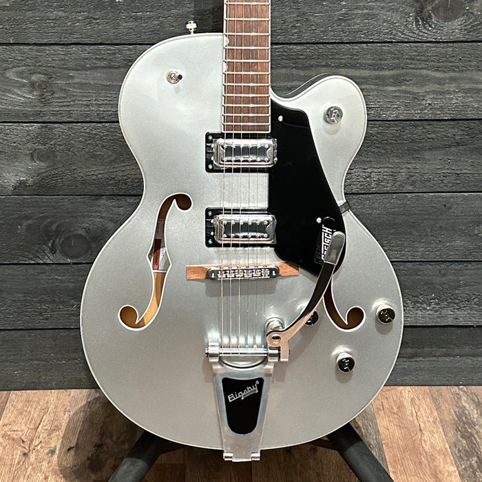 Gretsch G5420T Bigsby Hollowbody Electric Guitar Silver