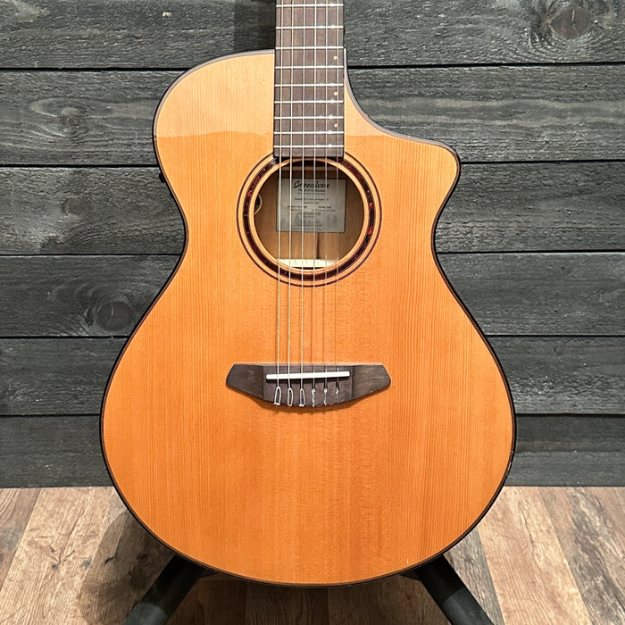 Breedlove Pursuit Exotic S Concert CE Nylon String Acoustic-Electric Guitar - Natural Amber