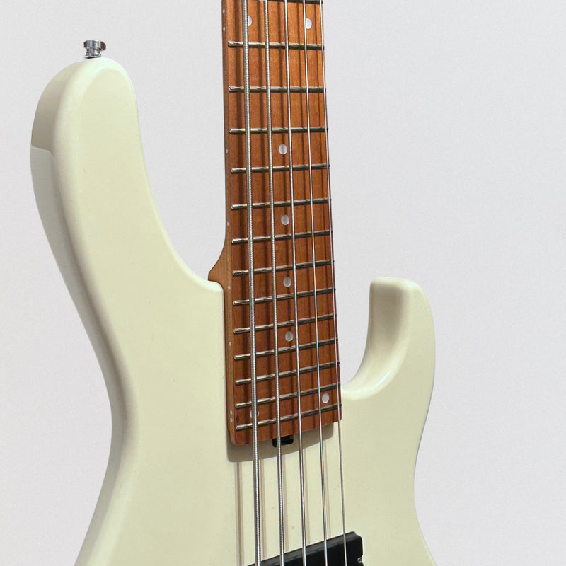 Sadowsky MetroExpress 24-Fret Modern Maple Board 5-String Electric Bass Guitar - Olympic White