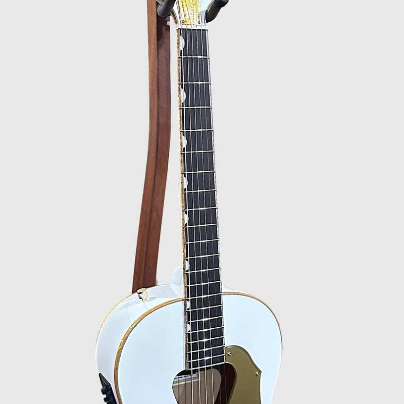 Gretsch G5021E Rancher Penguin ParlorAcoustic Electric Guitar - White