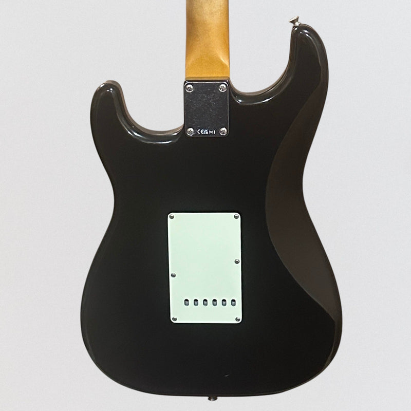 Fender Limited Edition Vintera II Road Worn '60s Stratocaster Electric Guitar - Black