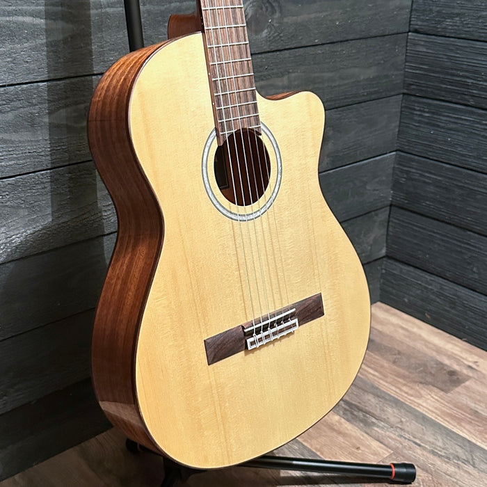 Córdoba Fusion 5 Nylon String Classical Acoustic Electric Guitar - Natural